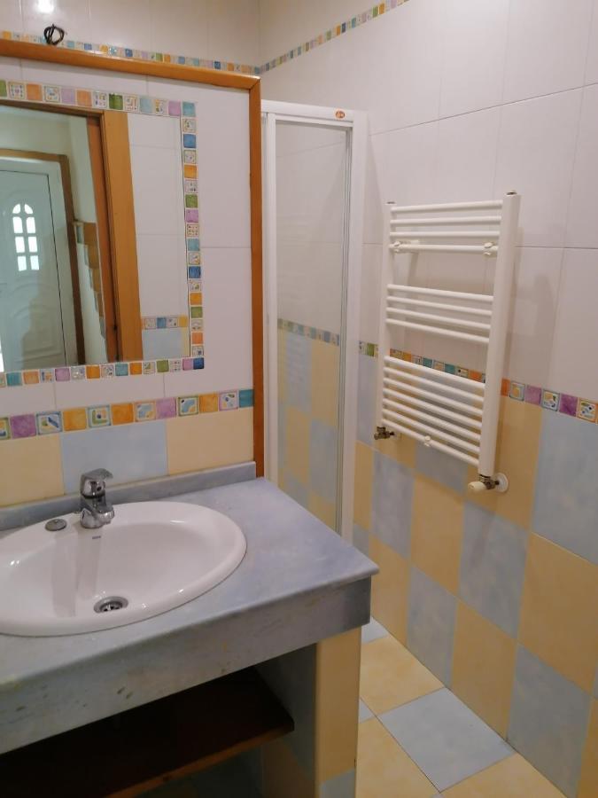 La Casa De Abajo Apartment Vigo Luaran gambar